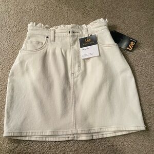 NEW Lee off white denim mini skirt